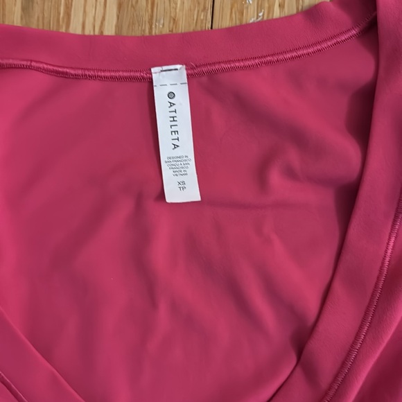 Athleta Transcend Wrap Top, XS - Picture 4 of 4